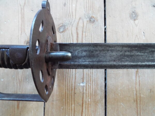 Napoleonic Period British "Disc Hilt" 1796 Heavy Cavalry Sabre - Image 4