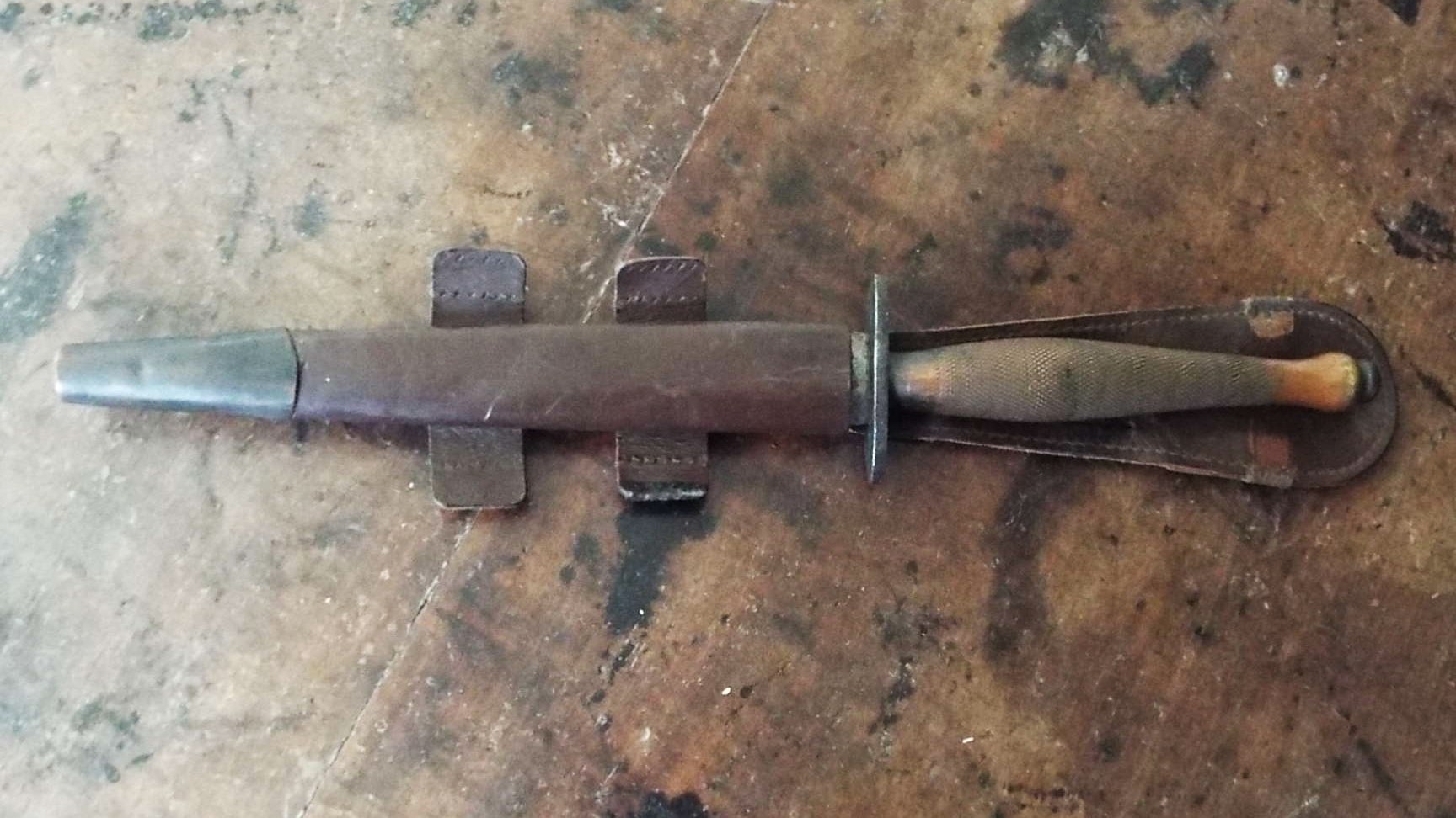 World War two British army second pattern fighting knife by Fairbairn Sykes