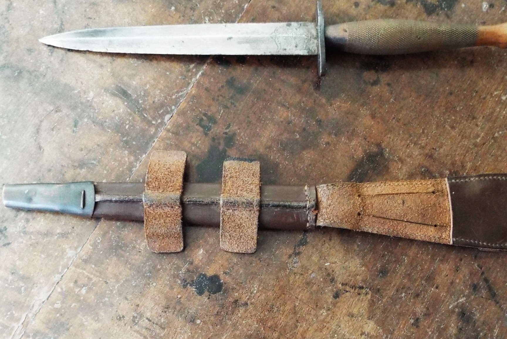 World War two British army second pattern fighting knife by Fairbairn Sykes - Image 8